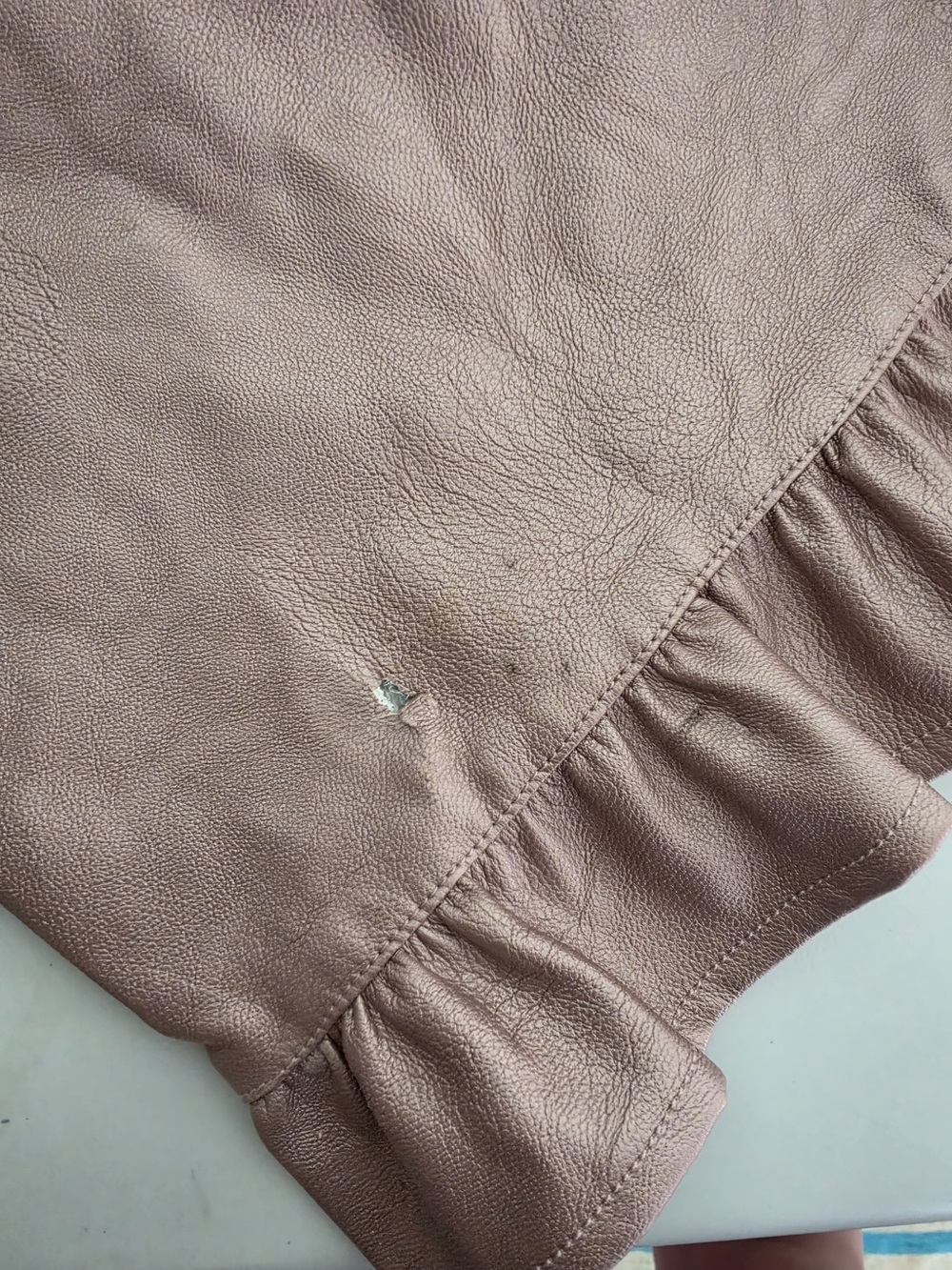 NWT Maeve Colette Crop Metallic Faux Leather Ruffle-Hem Pants Pink Metallic 27 - Picture 16 of 16